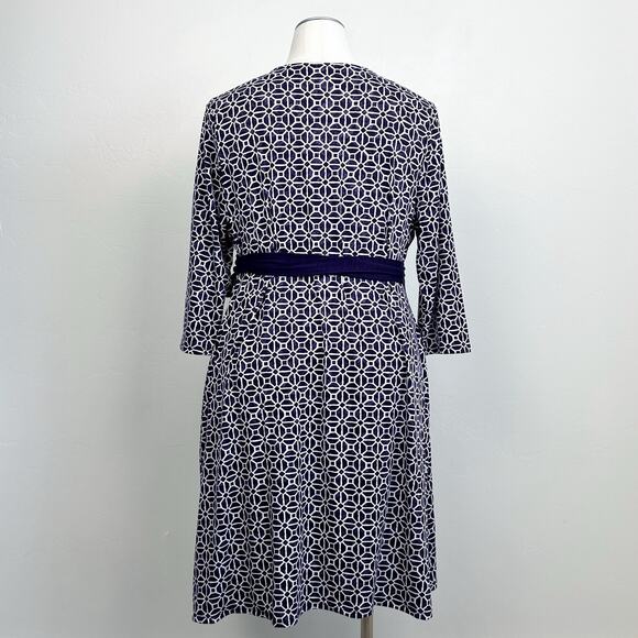 Lularoe Michelle Purple Geometric Wrap Dress NWT - Picture 6 of 8